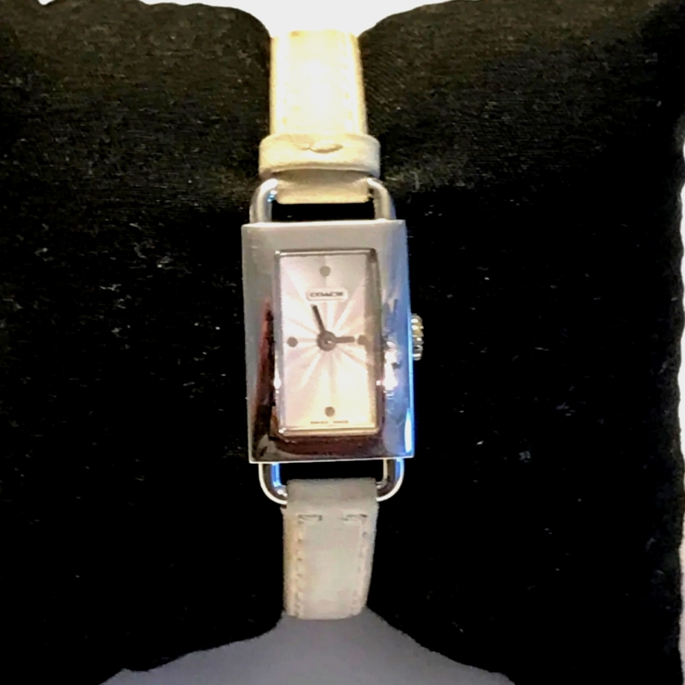 Lovely Ladies Coach Watch  0221 in pre owned condition.
